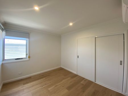 6/23 Scotsburn Avenue, Oakleigh South VIC 3167 - Townhouse For Rent | Domain - Photo 3