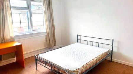 2 Bed Flat, Goring Road, CV2 - Photo 3