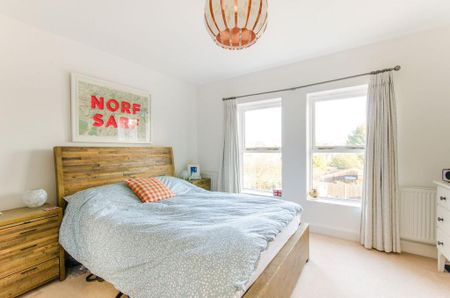 2 bedroom maisonette to rent - Photo 5
