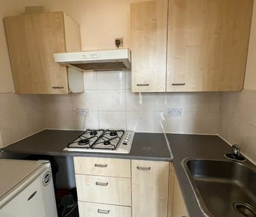 Studio Flat, Heron Mews, IG1 - Photo 4