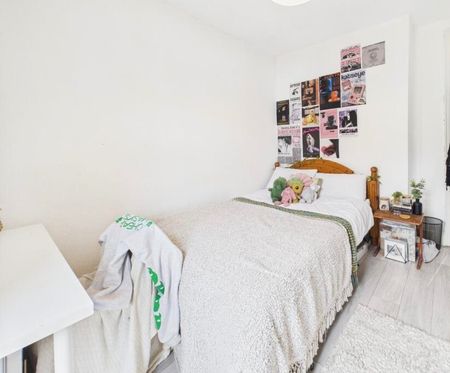 5 Bed Terraced House, Sirdar Road, N22 - Photo 3