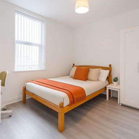 4 bedroom house to rent - Photo 2