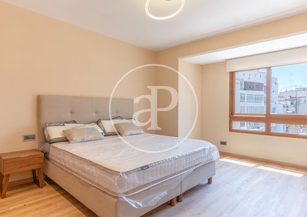 Flat for rent in Colón street