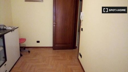 rome, Lazio 00179 - Photo 4