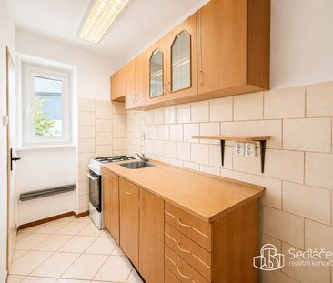 Pronájem bytu 3+1, 56 m², balkon, Březová u Sokolova - Photo 4