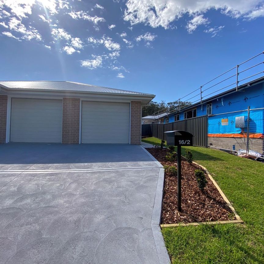 2/16 Cinnamon Way, Morisset, NSW 2264 - Photo 1