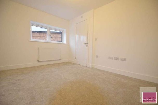 The Granaries, Granary Close Wymondham, NR18 - Photo 1