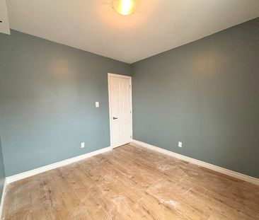 $1,599 / 2 br / 1 ba / 518 Cannon St E unit 2 - Photo 6