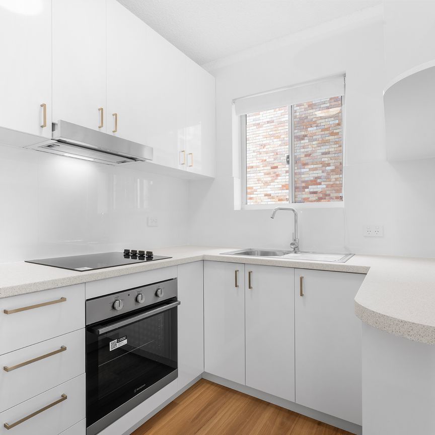 2/9 Ellalong Road, Cremorne NSW 2090 - Apartment For Rent | Domain - Photo 1