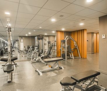 Minto Yorkville - Photo 6