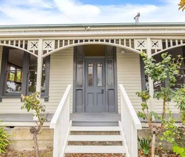 Caledonian House - Photo 5