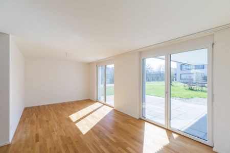 MIETEN OHNE KAUTION - 3.5 Zimmerwohnung mit Sicht auf das Schloss - Photo 3