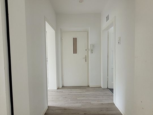 *Wohnung mit Wohnküche* - Foto 1