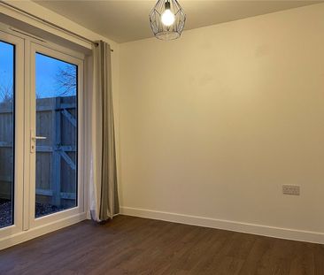 Hob Close, Monkton Heathfield, Taunton, TA2 - Photo 2