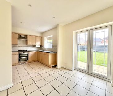 5 bedroom townhouse to rent - Photo 1