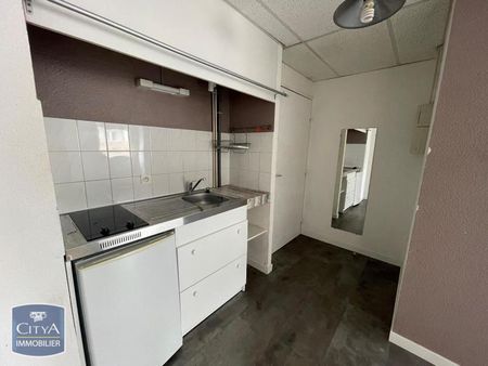 Location Appartement 2 pièces 28m² LE MANS 72000 - Photo 2