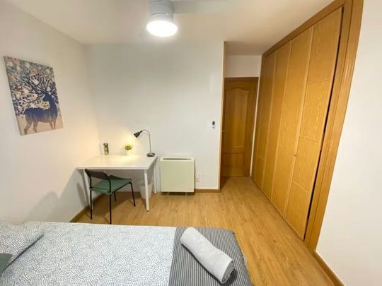 Calle Manuel Pavía, Madrid, Community of Madrid 28031 - Photo 1