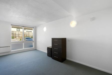 Unit 9/15 Hawthorn Road, Caulfield North. - Photo 2