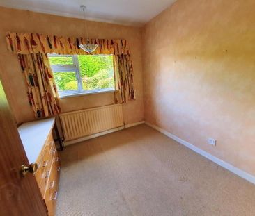 32 Algeo Drive, Enniskillen, BT74 6JL - Photo 4