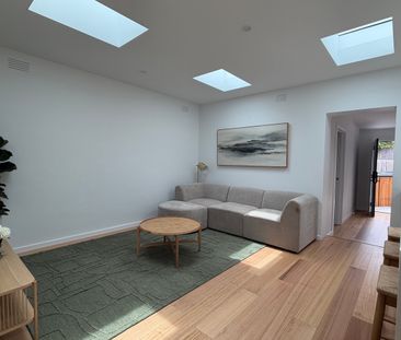 Mount Waverley - Photo 4