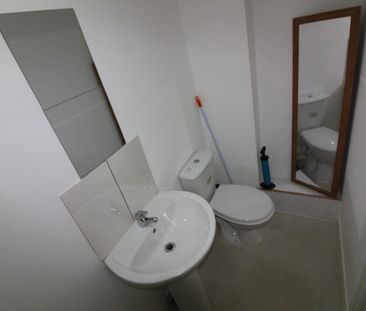 Brook Street Flat 2, PRESTON, Lancashire PR1 7DD - Photo 4