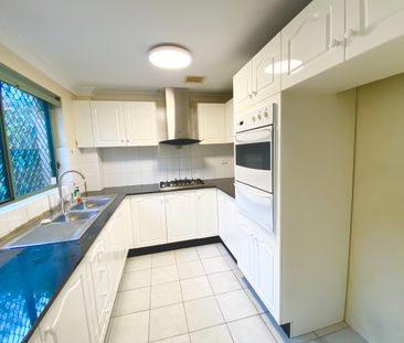 3/8 Graham Road, Narwee NSW 2209 - Townhouse For Rent | Domain - Photo 2