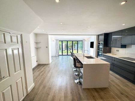 Sail Loft Court, 10 Clyde Square, E14 7TA - Photo 5