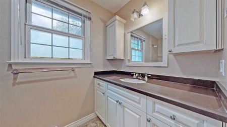 For Lease - 78 Mossgrove Trail, Toronto, Ontario - Photo 4