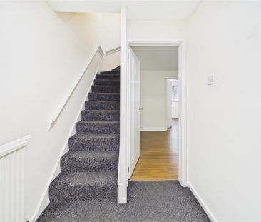 3 bedroom Town house to rent - Photo 1