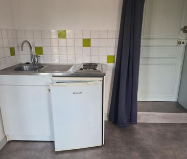 Location Appartement 2 pièces 29m² CLERMONT FERRAND 63000 - Photo 3