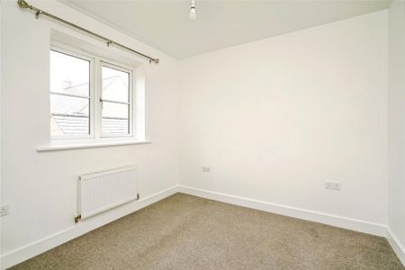 3 bedroom detached house to rent - Photo 3