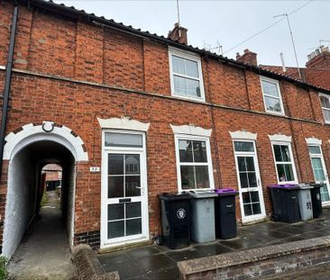 2 bedroom terraced house to rent - Photo 4