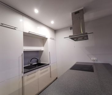 Do wynajęcia mieszkanie 49m2, 2 pokoje, w spokonej dzielnica - Zdjęcie 3