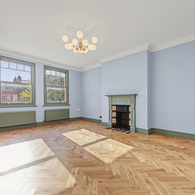 3 bedroom apartment to rent - Photo 1
