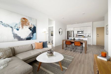 - 2 Bedroom at The Parkway - Photo 4