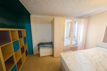 Martian Avenue, HP2 5PL, Hemel Hempstead - Photo 4