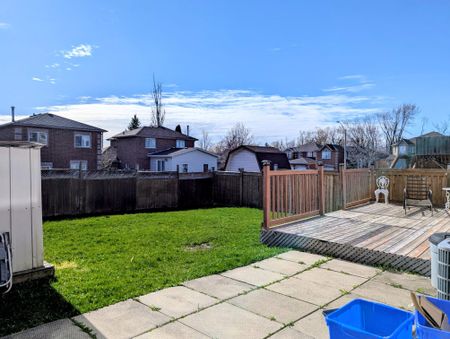 For Lease - 152 Madelaine Drive Unit# Upper, Barrie, Ontario - Photo 3