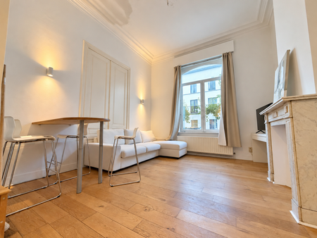 Rez-de-chaussée - à louer - 1050 IXELLES 1 400 € - Photo 2