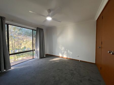 Three Bedroom Apartment in The Entrance North - Photo 5