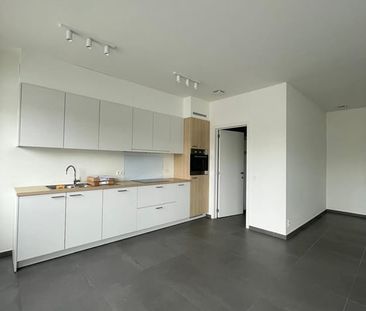 Appartement te huur - Photo 1