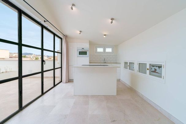 2 bedroom luxury Apartment for rent in Palma de Mallorca, Balearic Islands - Photo 1