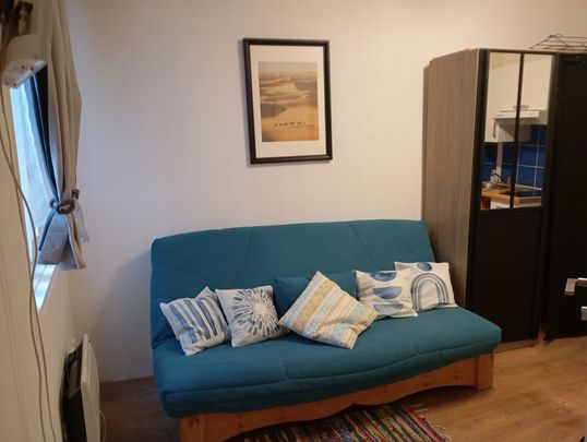 Location Appartement 1 pièce 12m² LA ROCHELLE 17000 - Photo 1