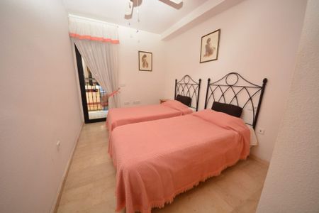 Apartamento en Benidorm, Centro-Tomas Ortuno, alquiler - Photo 5