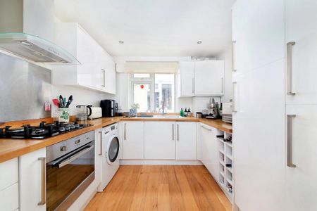 2 bedroom flat to rent - Photo 5