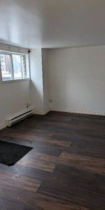 Grand 5 1/2 - Photo 3