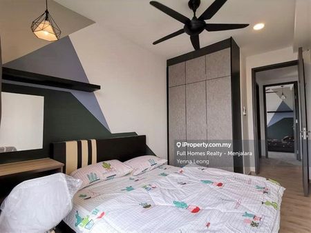 Emporis, Kota Damansara - Foto 2