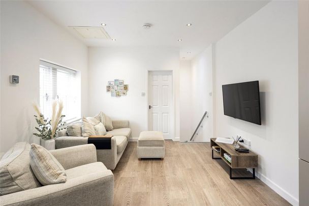 2 bedroom detached house to rent - Photo 1