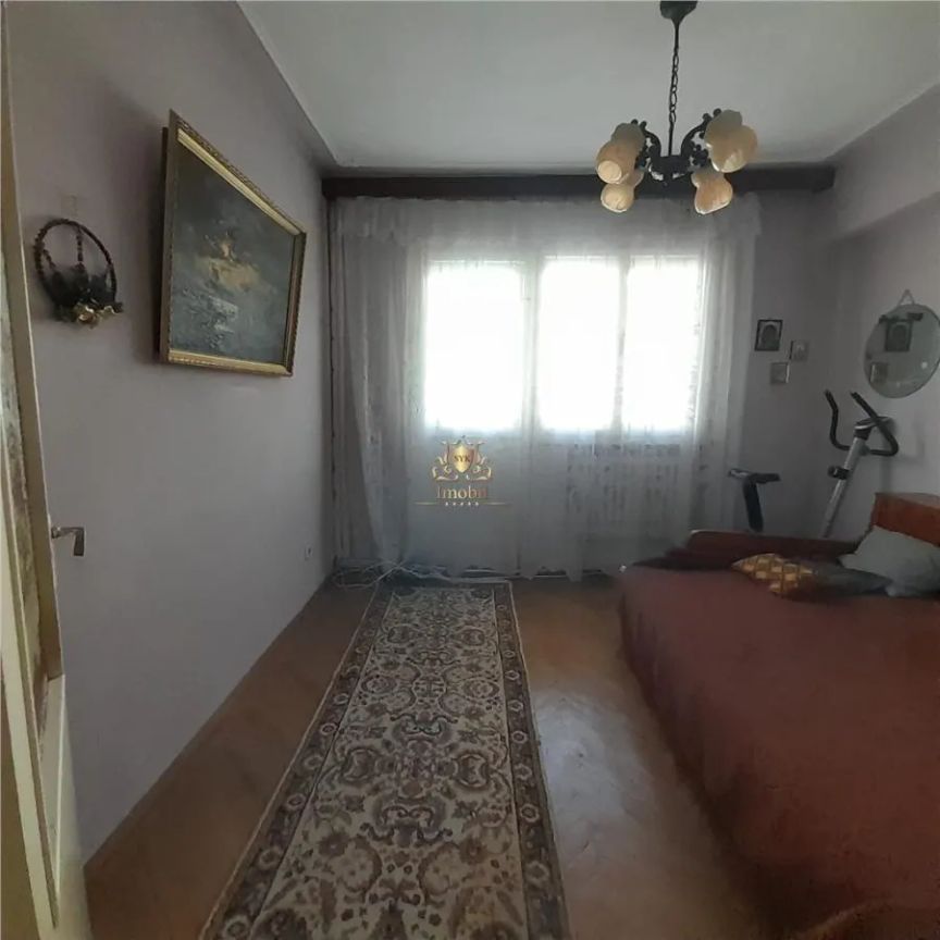 Apartament 4 Camere Tatarasi Neurochirurgie! Liber! Loc de parcare! - Fotografie 1
