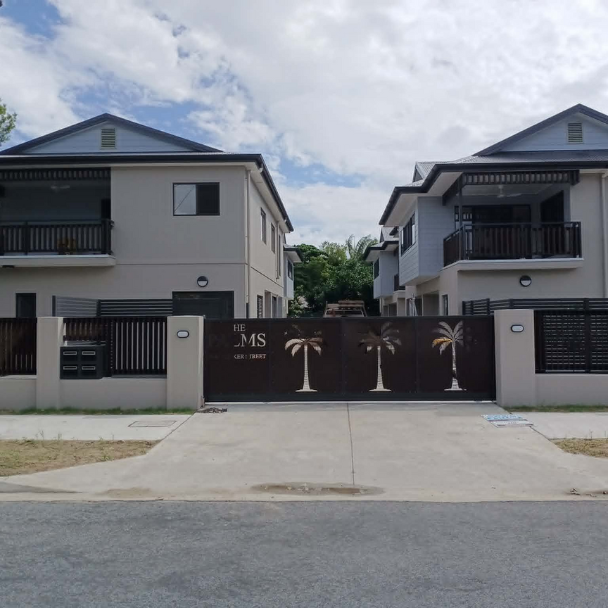 Machans Beach, QLD - Photo 1