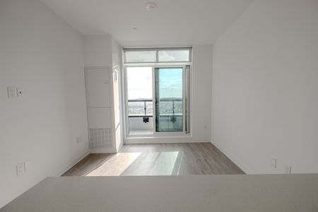 For Lease - 2495 Eglinton Avenue Unit# 805, Mississauga, Ontario - Photo 4